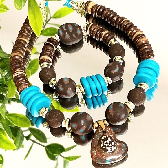 Handmade ✋🏻✨Beautiful adjustable necklace and elastic bracelet set - Picture 1 of 7